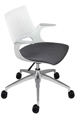 sillones semi ejecutivos con base de aluminio color gris claro faber