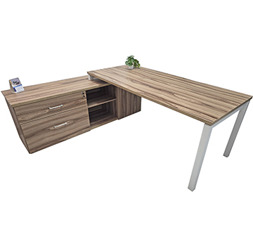 escritorio ejecutivo en l con credenza administrativa