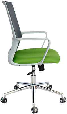 sillas operativas para oficina en color gris con respaldo tapizado en malla con soporte lumbar fijo y base metálica cromada con rodajas de nylon y pistón neumático de gas